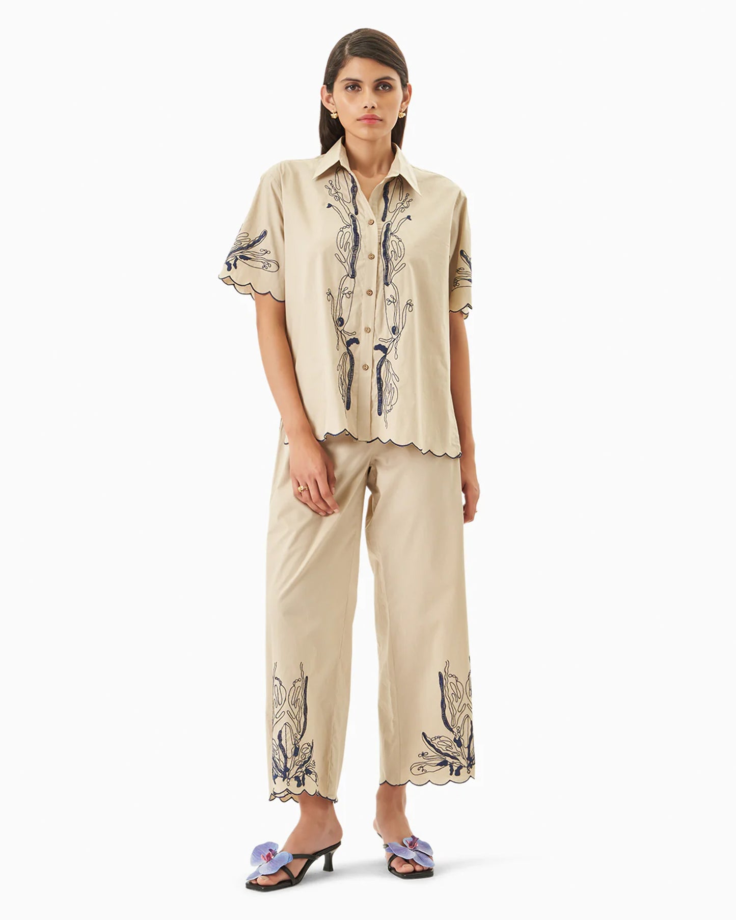 Beige Mint and Motif Set