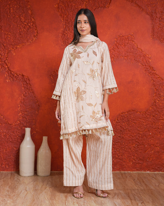 Noor Set Powder Pink