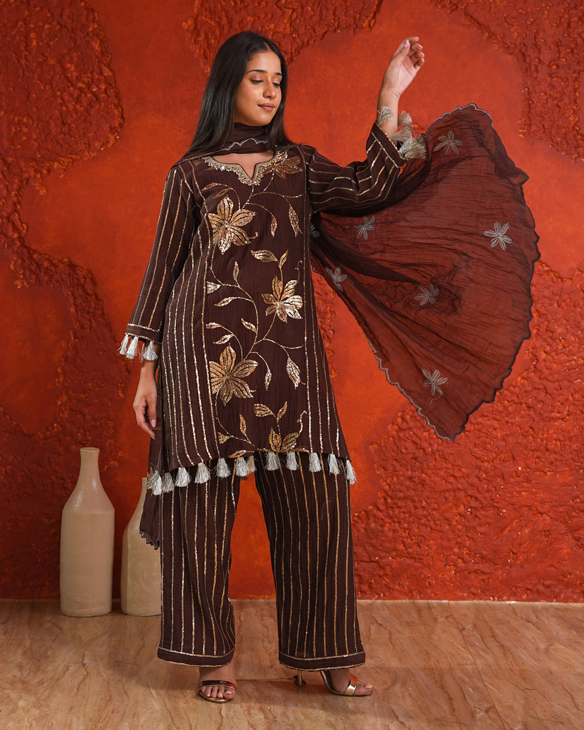 Noor Set Brown